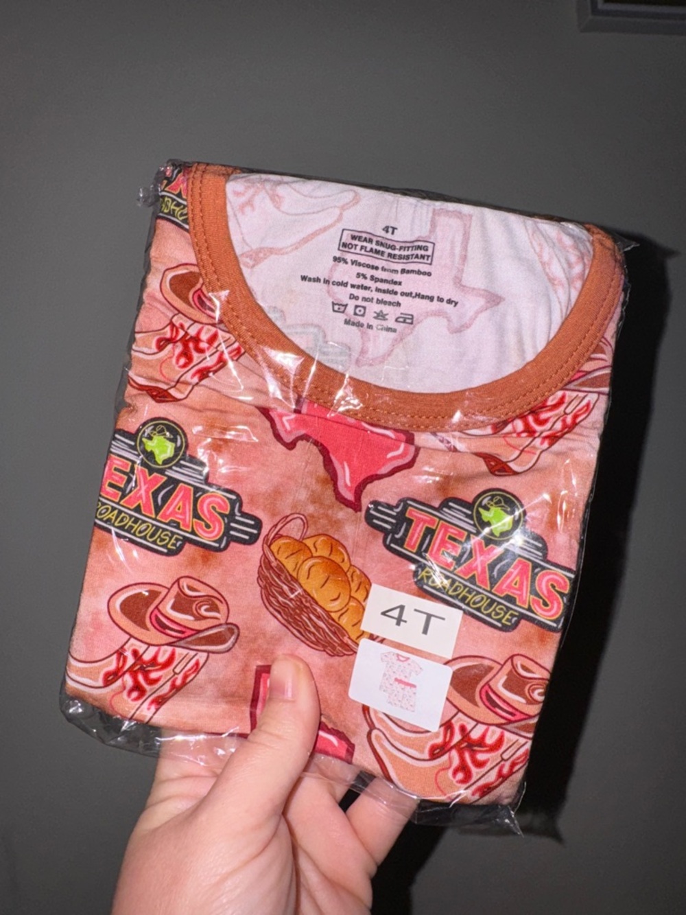 Texas Roadhouse Kids PJs - (4T)